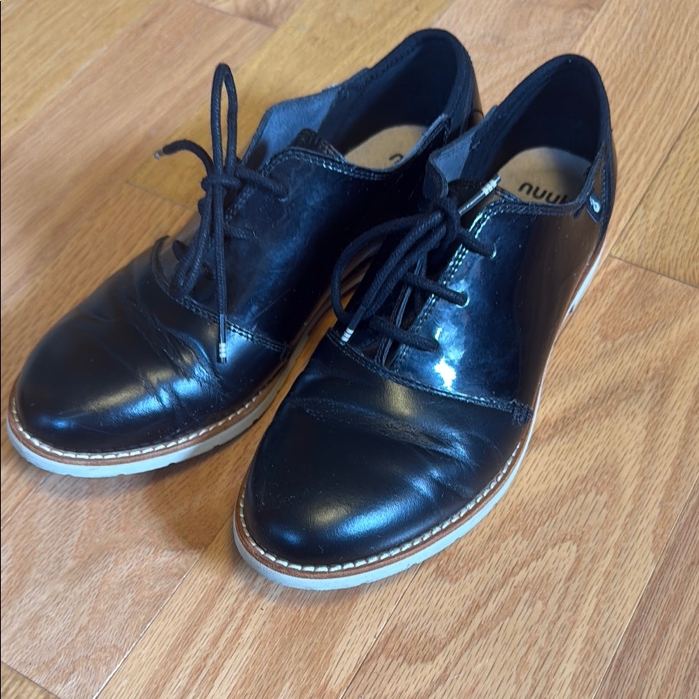 Ahnu Black Leather Shoes